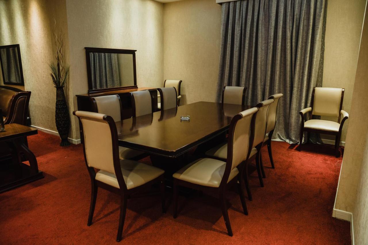 Astoria Hotel Baku Exterior photo