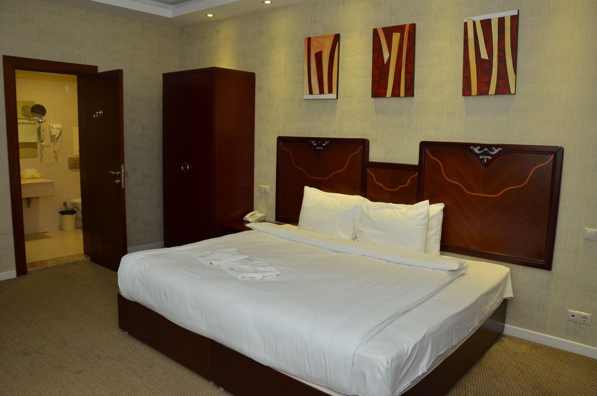 Astoria Hotel Baku Exterior photo